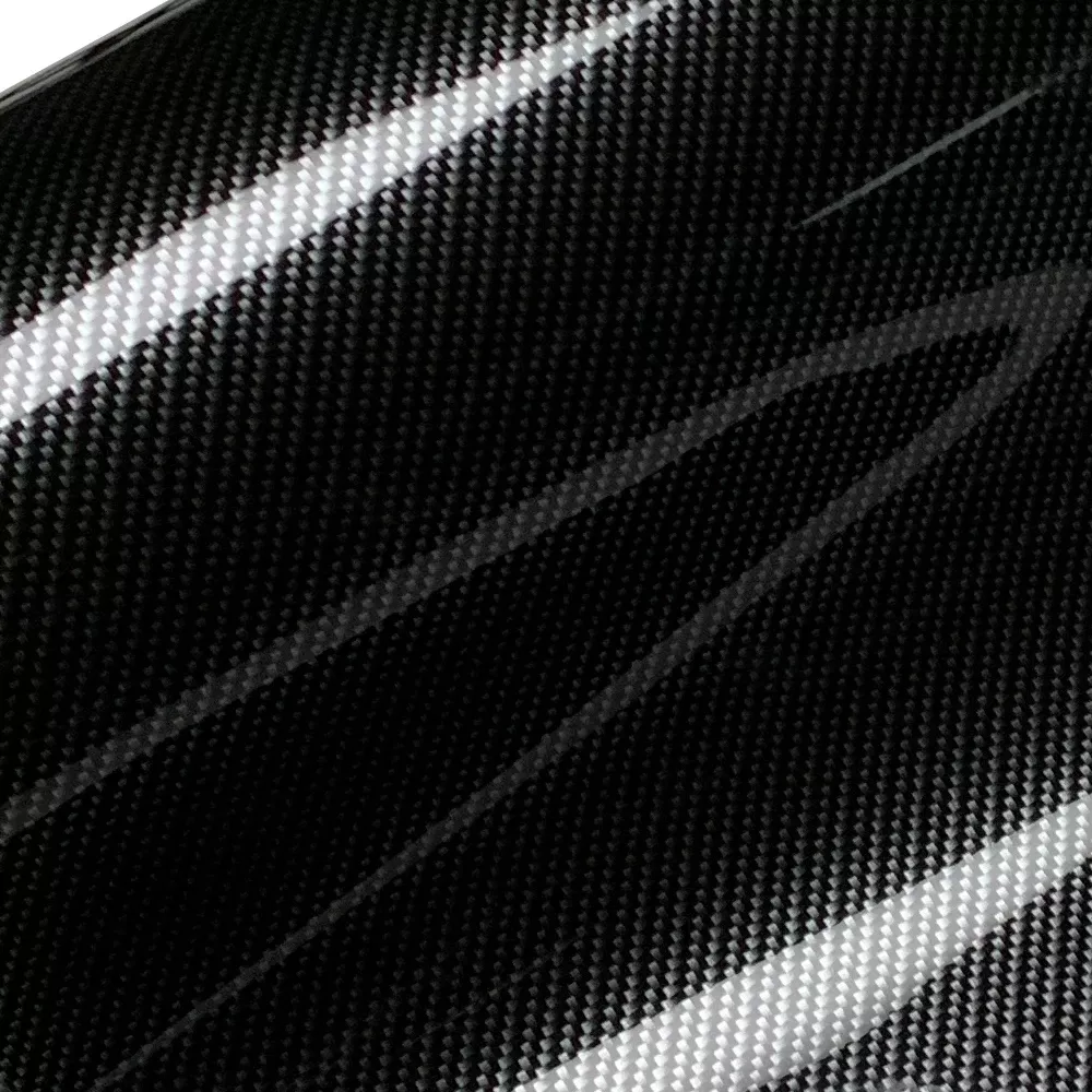 Gloss Carbon Fiber Vinyl Wrap - Image 7