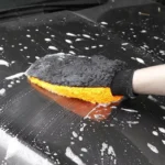 Double-Faced Coral Velvet Car Wash Glove for Superior Cleaning 3 22670-323ddb.webp